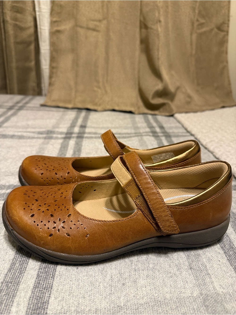 Dansko Brown Stacy Mary Jane Shoe with Strap - Classic Comfort size 37 - Picture 11 of 11